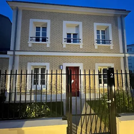 superbe villa au pied de Disneyland et val d'Europe Serris Extérieur photo